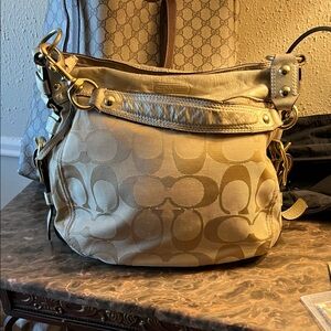 Coach 2008 Shoulder Bag